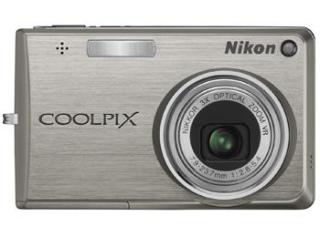 Nikon COOLPIX  S700 silver