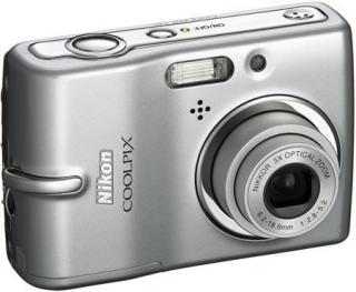 Nikon Coolpix L11 Light